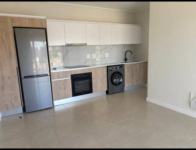 1 BEDROOM PROPERTY TO RENT IN RICHWOOD